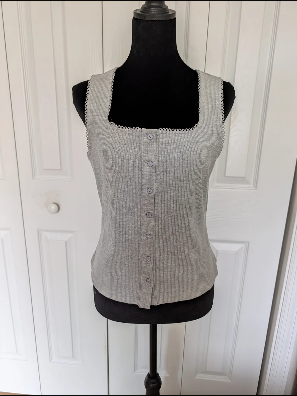Arden B Gray Ribbed Button-Front Tank - Picture 1 of 5